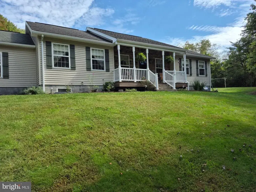 275 Okefenoke Rd, NEW BLOOMFIELD