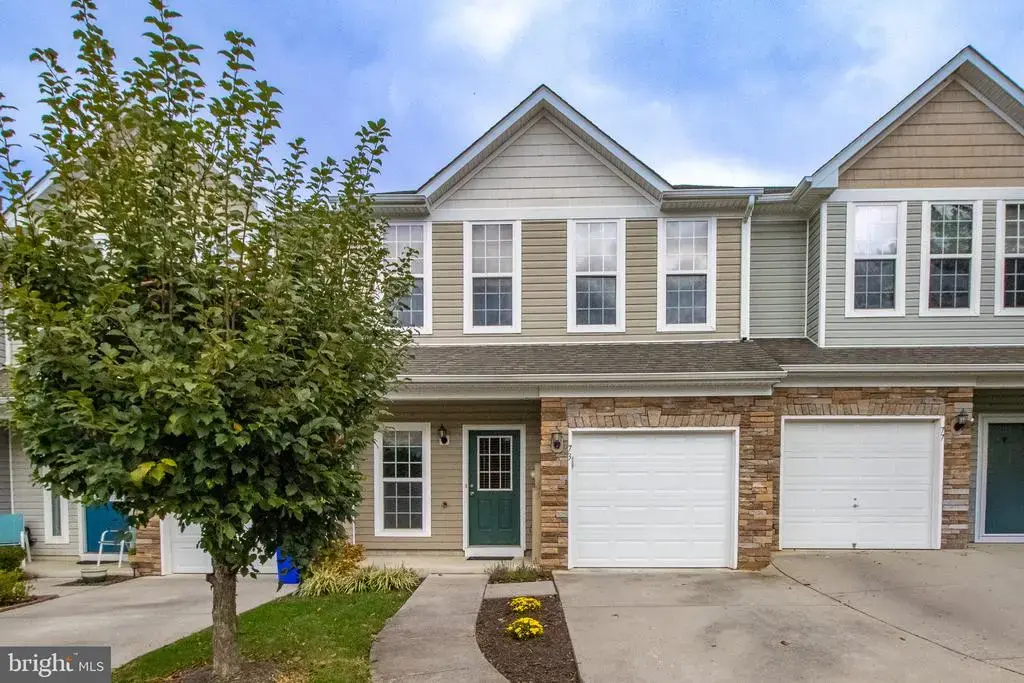 73 Ran Rue Dr, MARTINSBURG