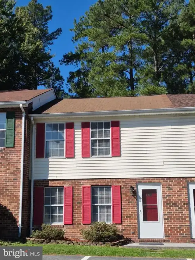 110 Warren Cir, Stephens City