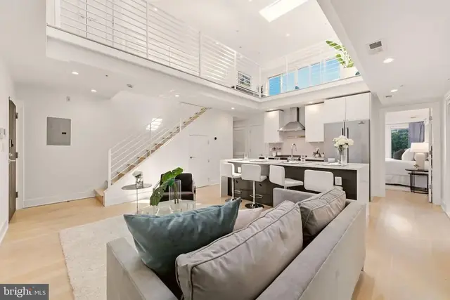 2014 Kalorama Rd Nw #8, Washington