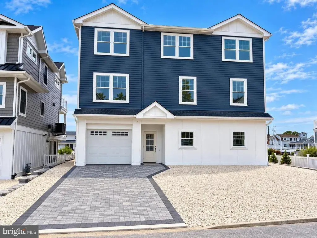 45 Frank Dr, MANAHAWKIN