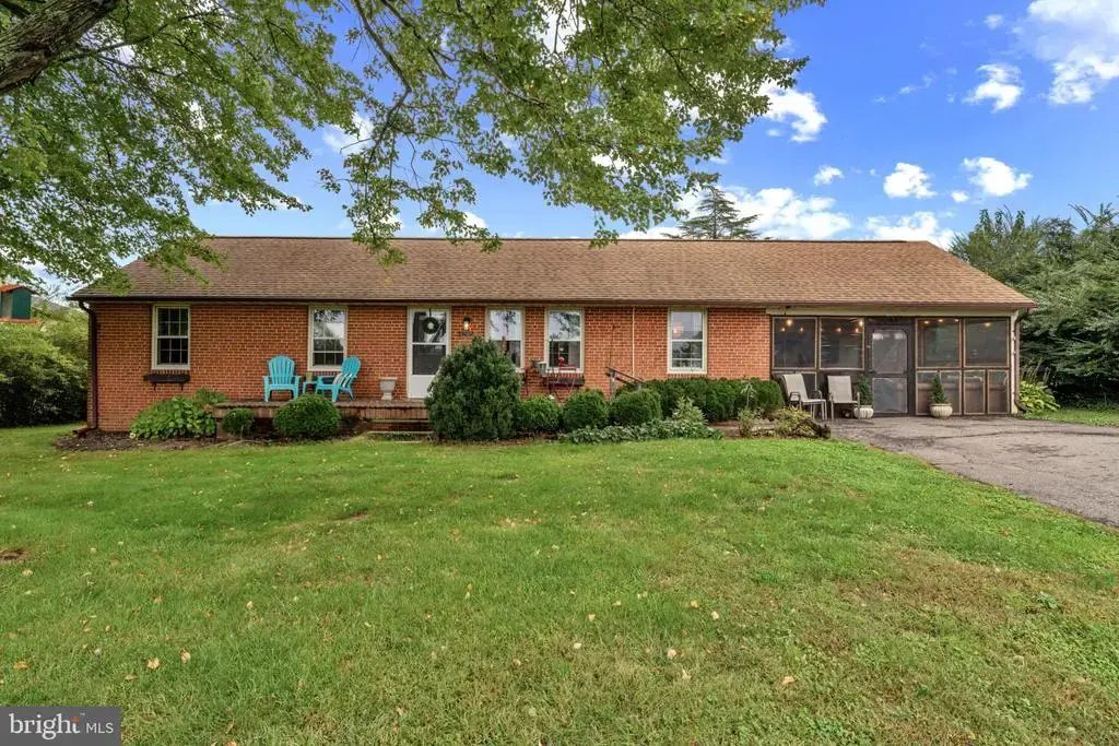 4285 Lunceford Ln, MARSHALL
