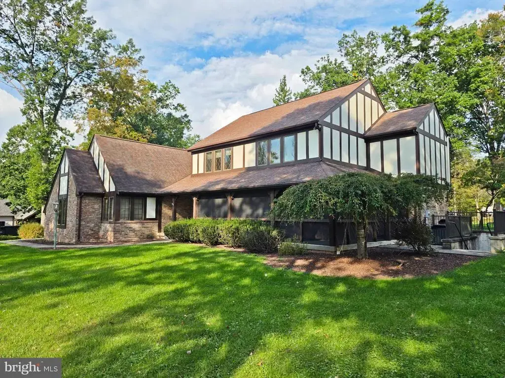 114 Stratford Ct, HOLLIDAYSBURG