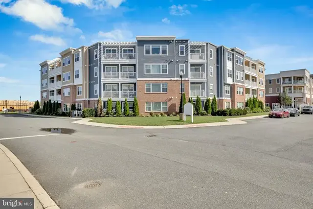 24238 Zinfandel Ln #403, Lewes