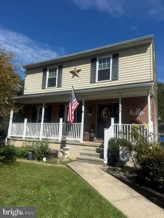 553 Crossbridge Dr, Westminster