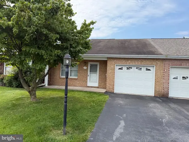 147 Sunflower Dr, Hagerstown