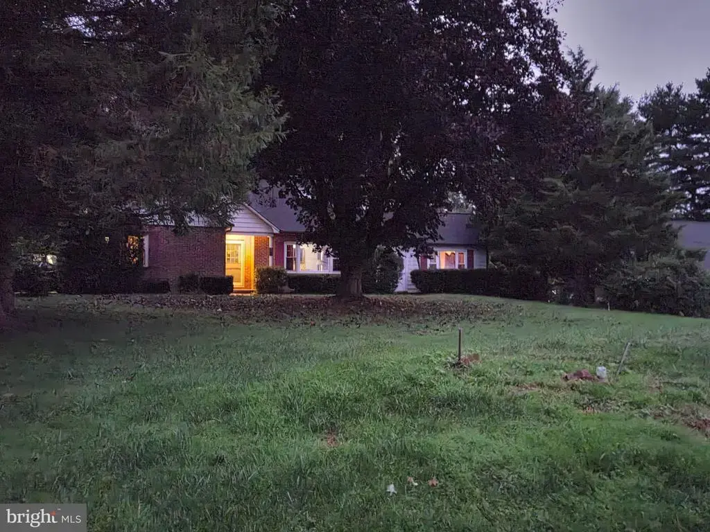 853 Broad Ext, DELTA