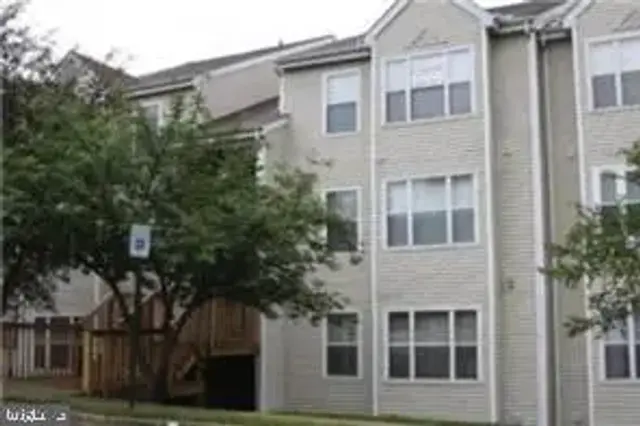 6 Fallen Tree Ct #6d, Halethorpe