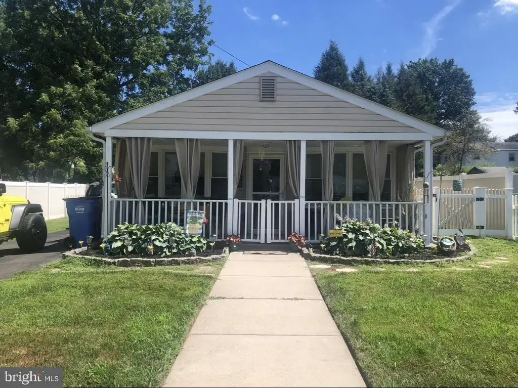 4259 Willow Ave, FEASTERVILLE TREVOSE