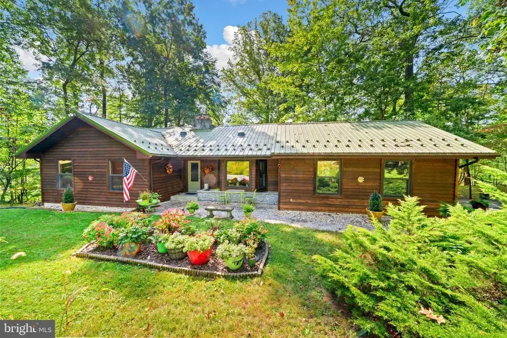 19 Winter Trl, FAIRFIELD