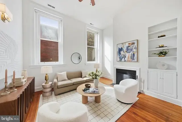 301 G St Ne #11, Washington