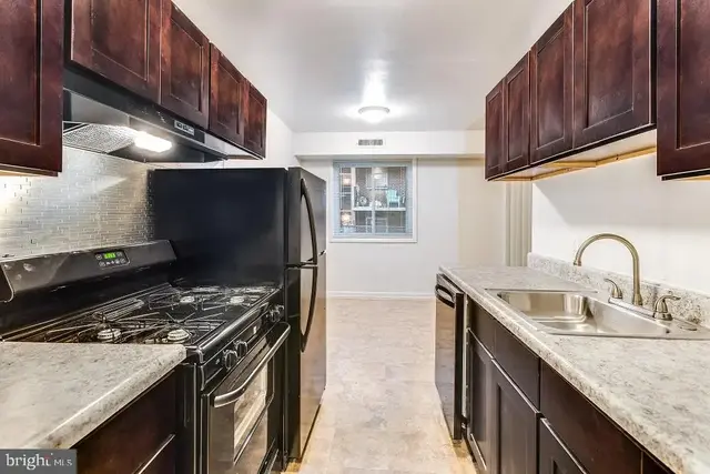 5344 C St Se #302, Washington