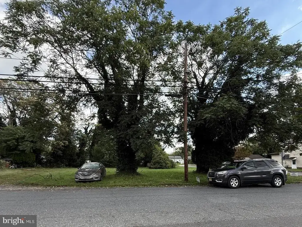 423-427 South Ave, BRIDGETON