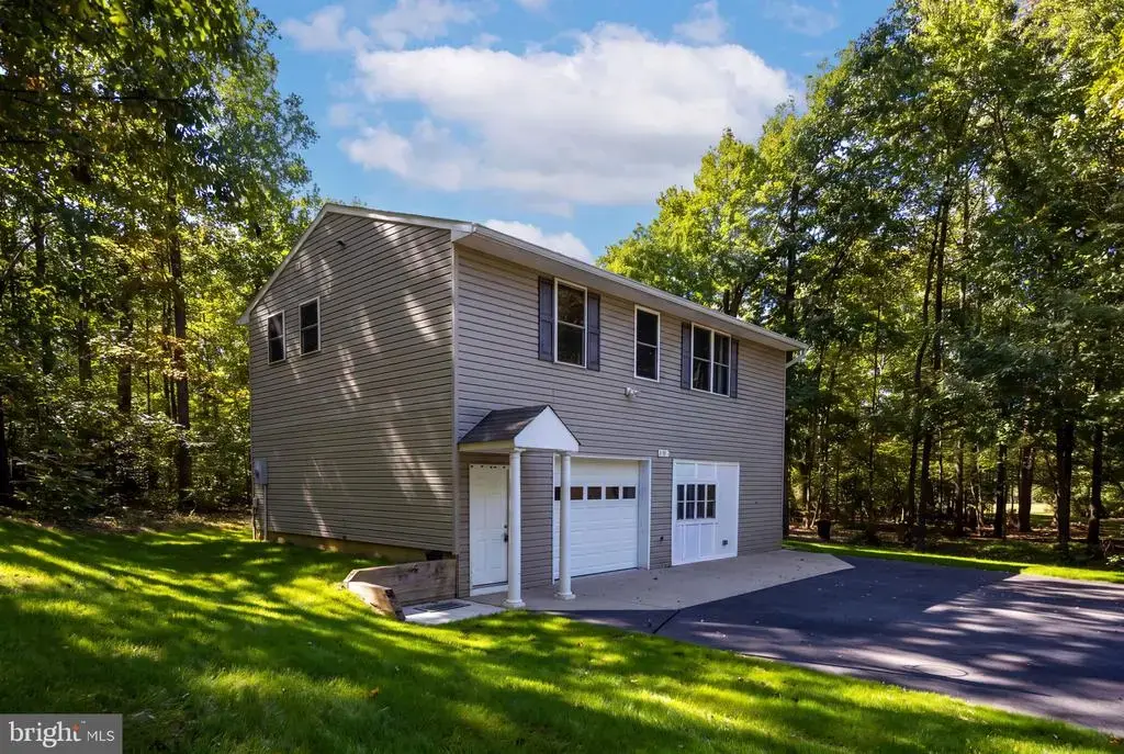 38 Andy Dr, BUMPASS