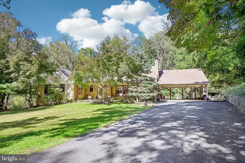 3 Moredon Rd #, HUNTINGDON VALLEY