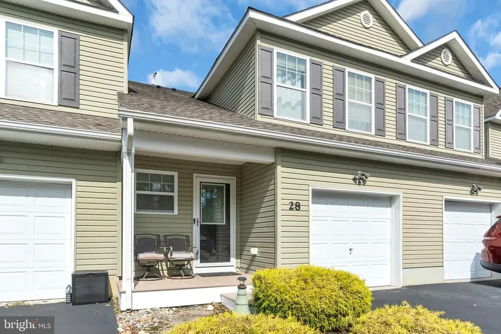 28 Wiley Way, TOMS RIVER