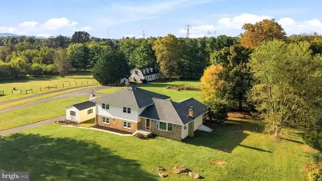 2419 Quebec School Rd, Middletown