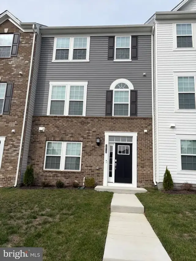 7618 Johnnycake Rd, Windsor Mill
