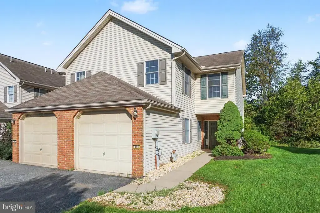 892 Woodridge Dr, MIDDLETOWN