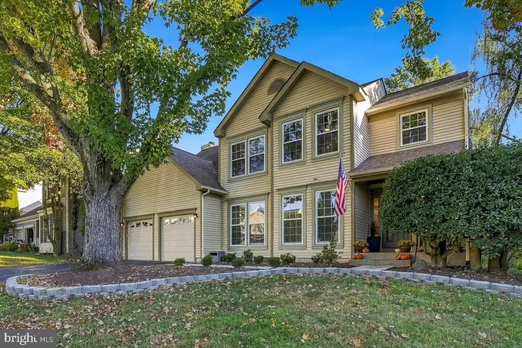 18807 Lindenhouse Rd, GAITHERSBURG