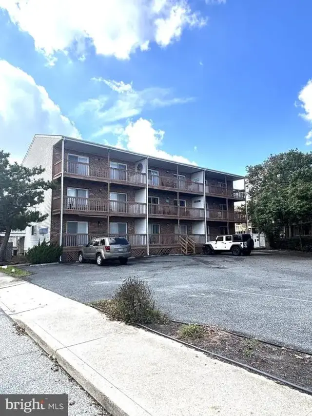 14411 Tunnel Ave #202, Ocean City