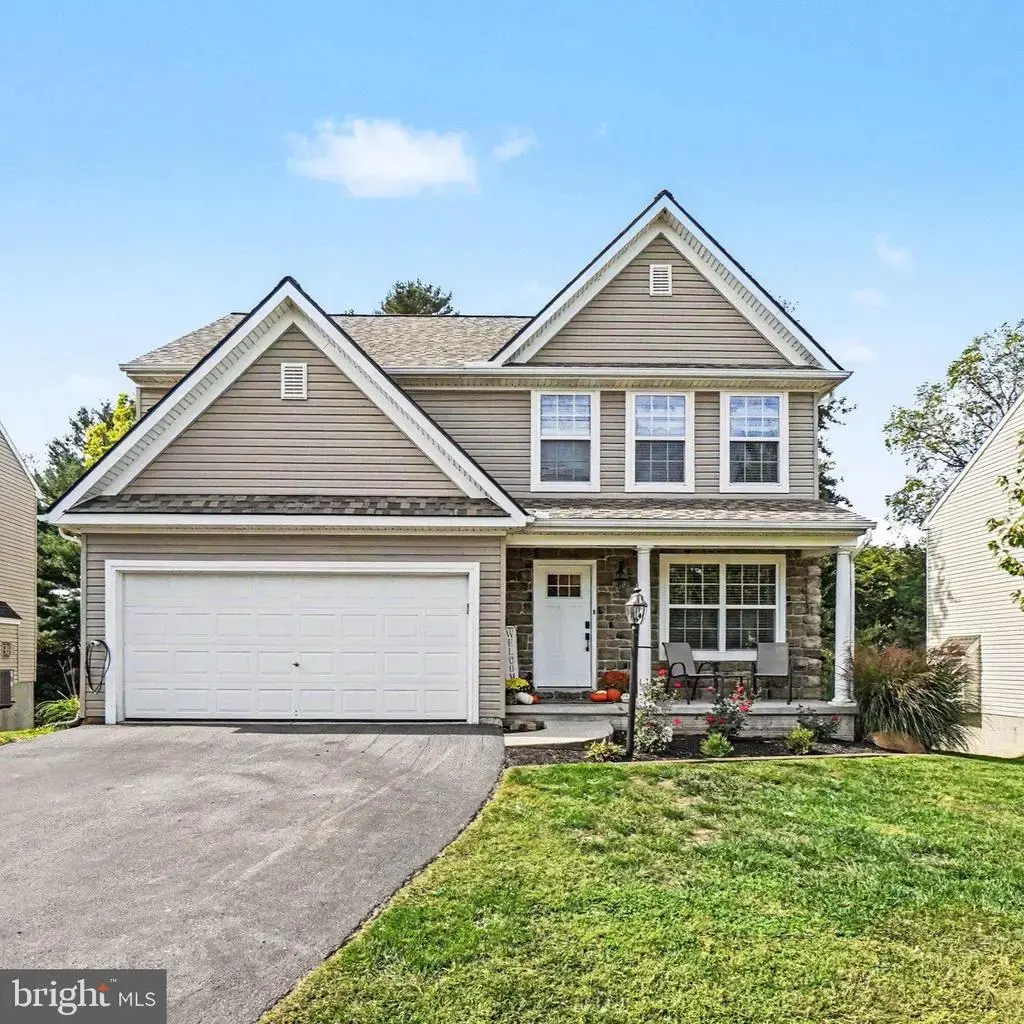 310 Running Bond Dr, MIDDLETOWN