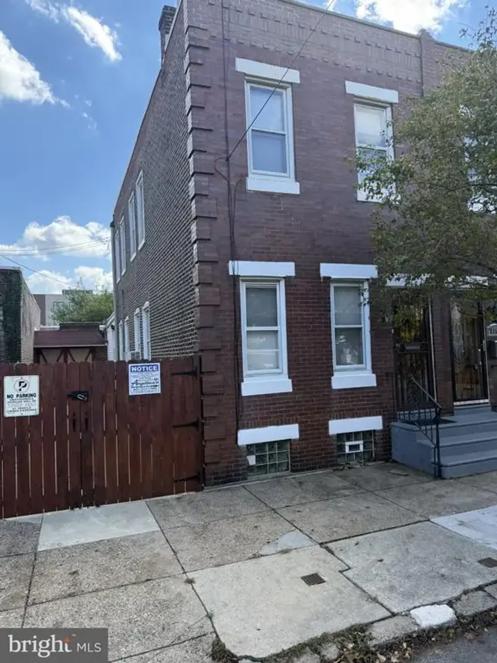 3369 Edgemont St, PHILADELPHIA
