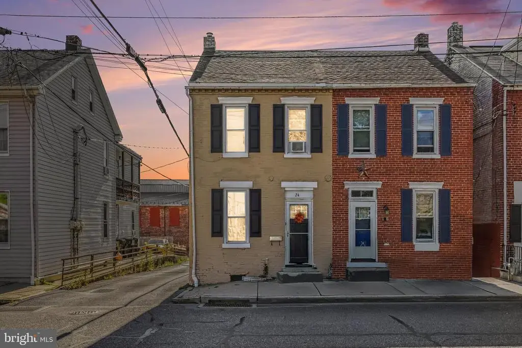 24 N 5th St, COLUMBIA