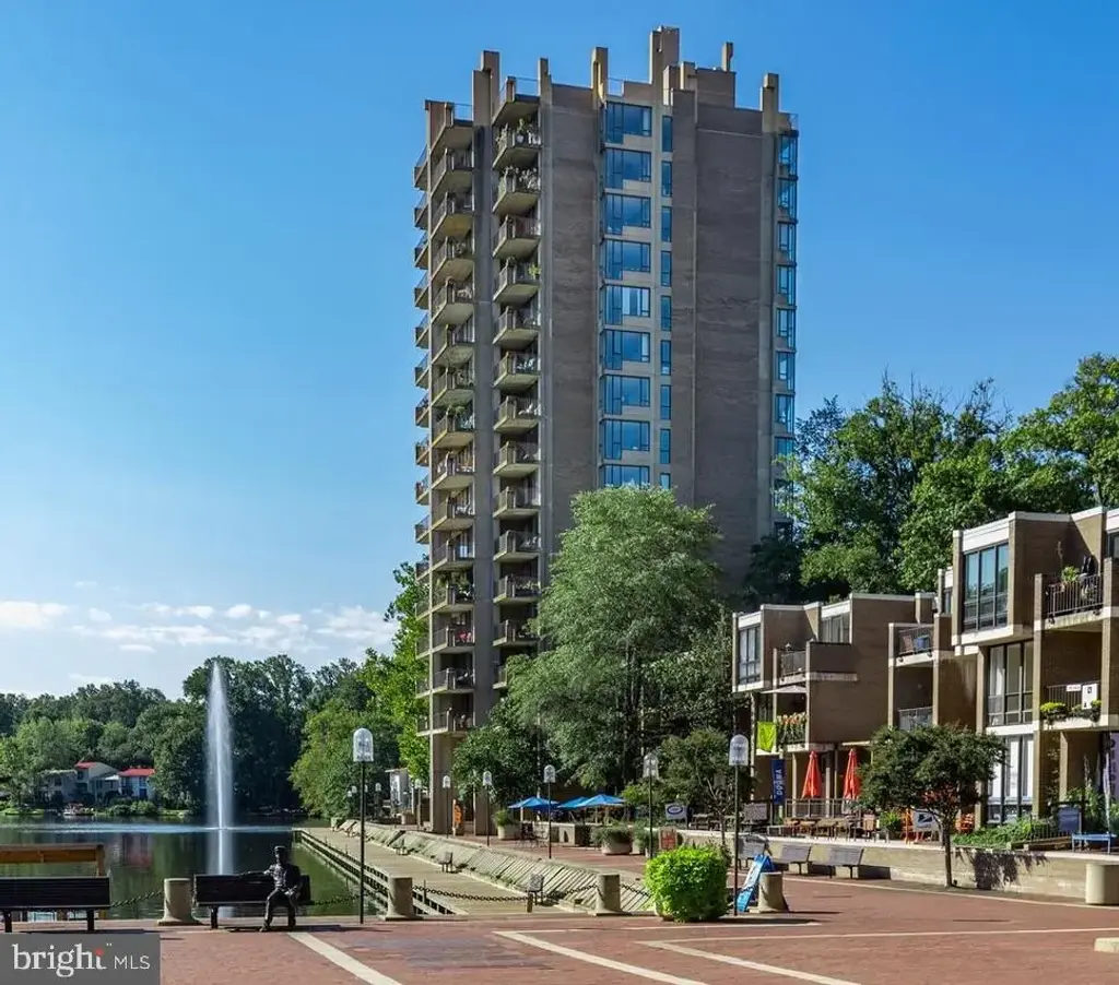 11400 Washington Plz W #201, RESTON