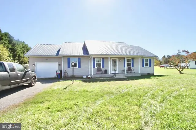 1672 Vernon Rd, Harrington