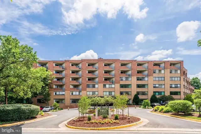 1951 Sagewood #317, Reston