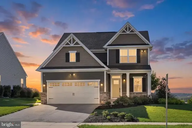 2 Lady Harrington Dr, York