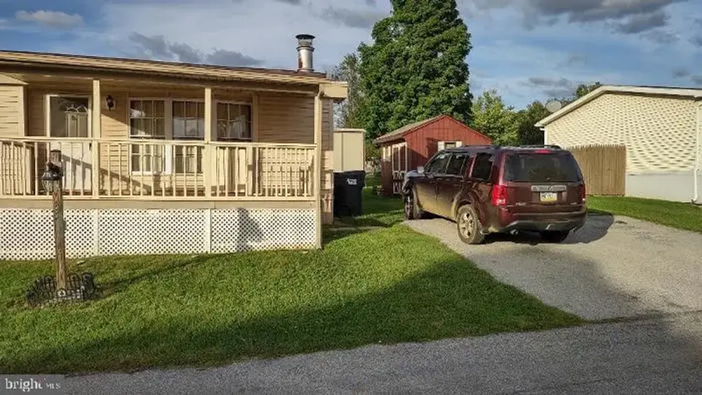 3480 Cougar Cir, OREFIELD