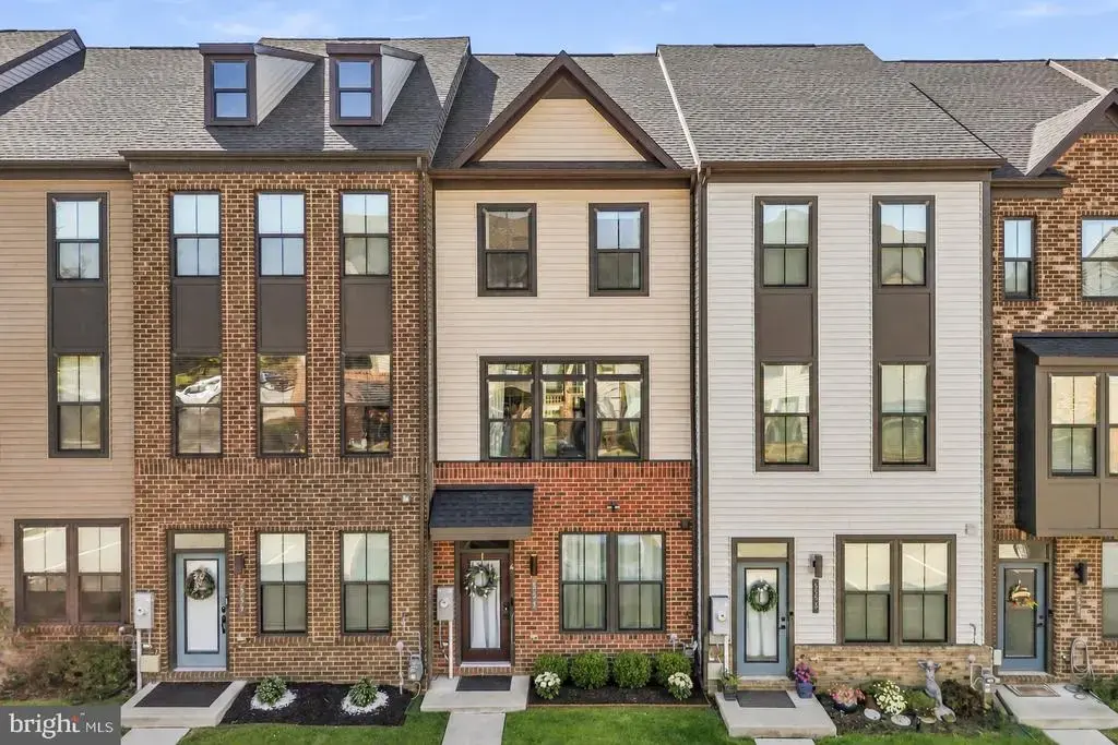 555 Levanna Ln, GLEN BURNIE