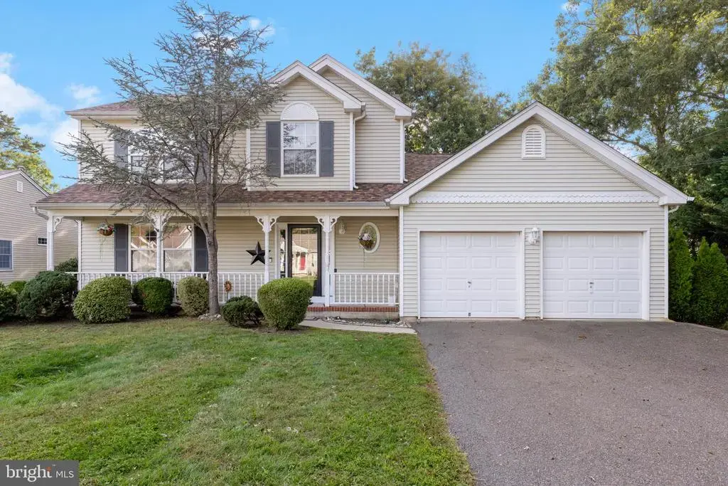 261 Wave Rd, MANAHAWKIN