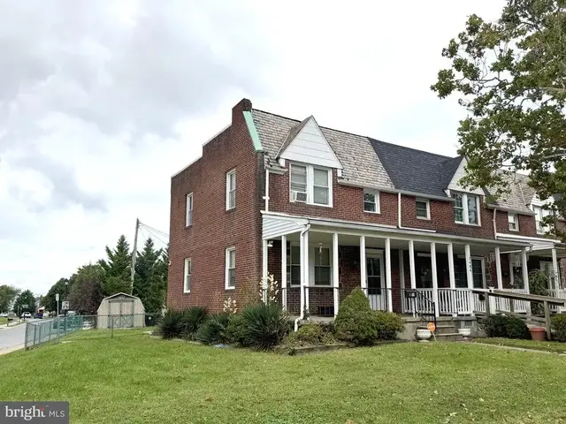 2486 Keyway, Dundalk