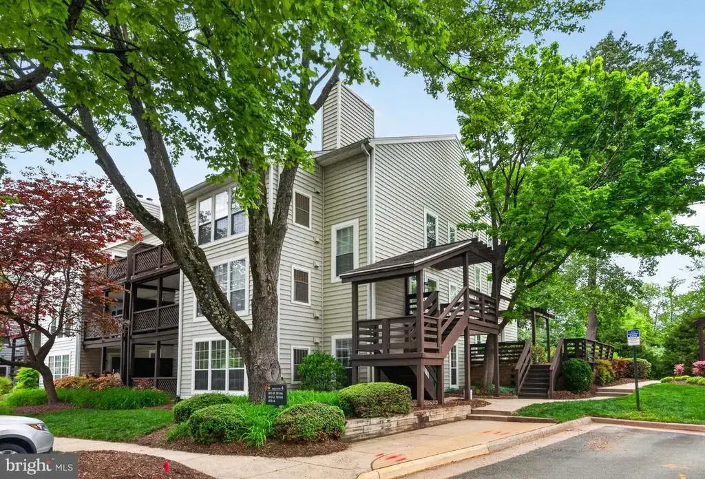 10146 Oakton Terrace Rd #10146, OAKTON
