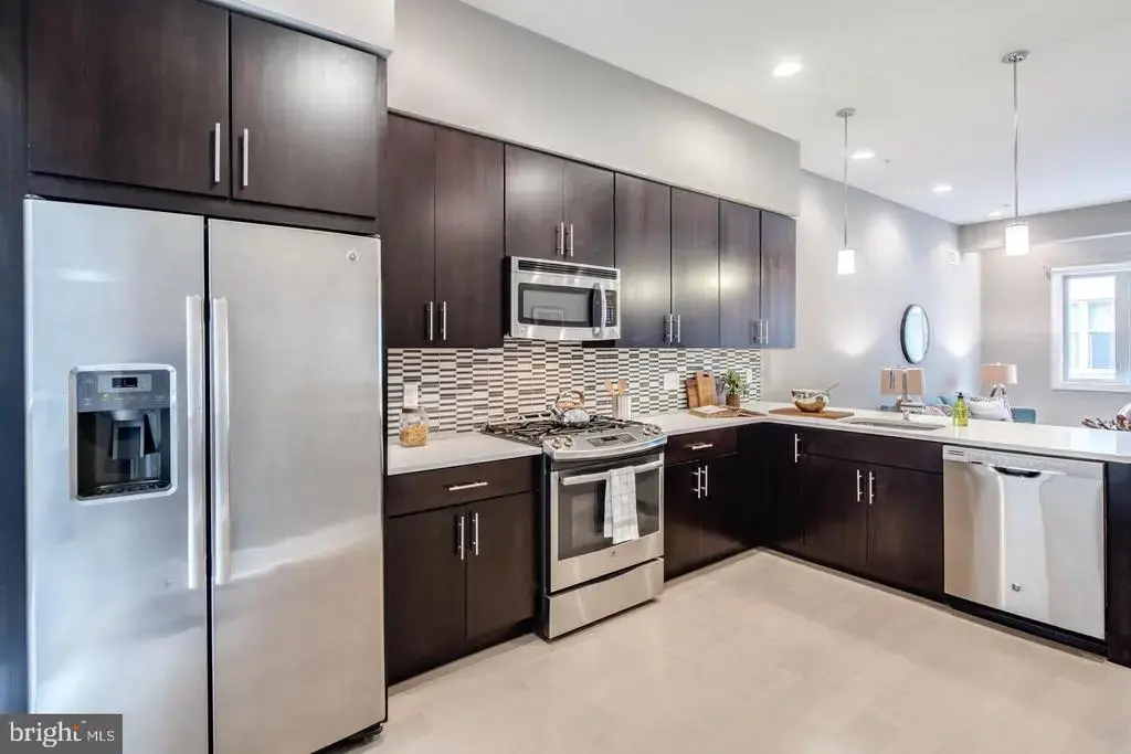 826 N 3rd St #3, PHILADELPHIA
