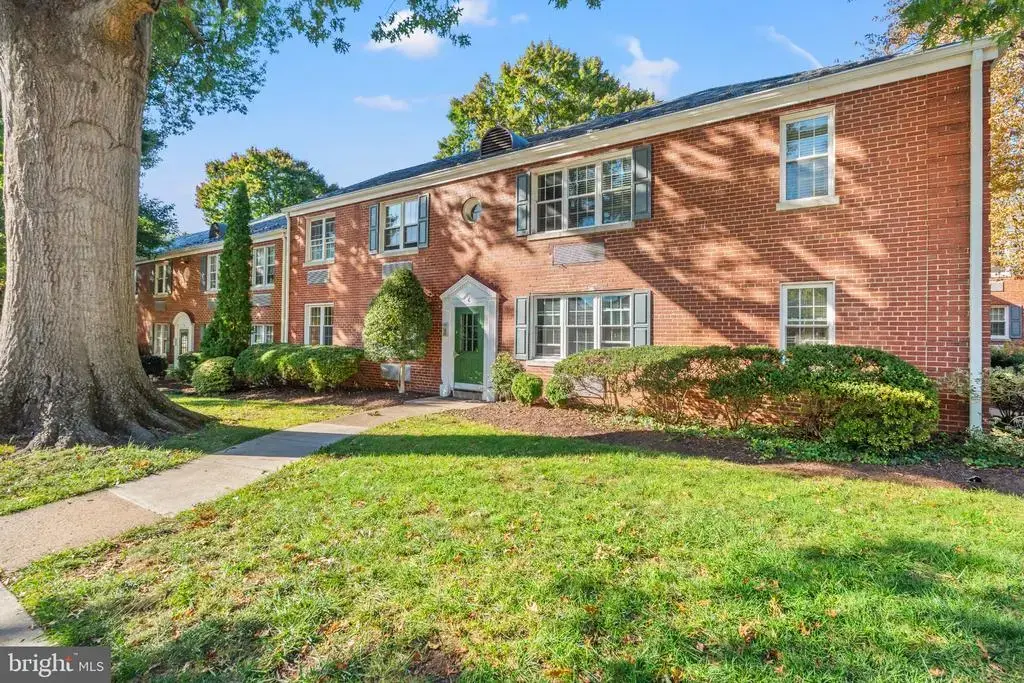 6 Ashby St #a, ALEXANDRIA
