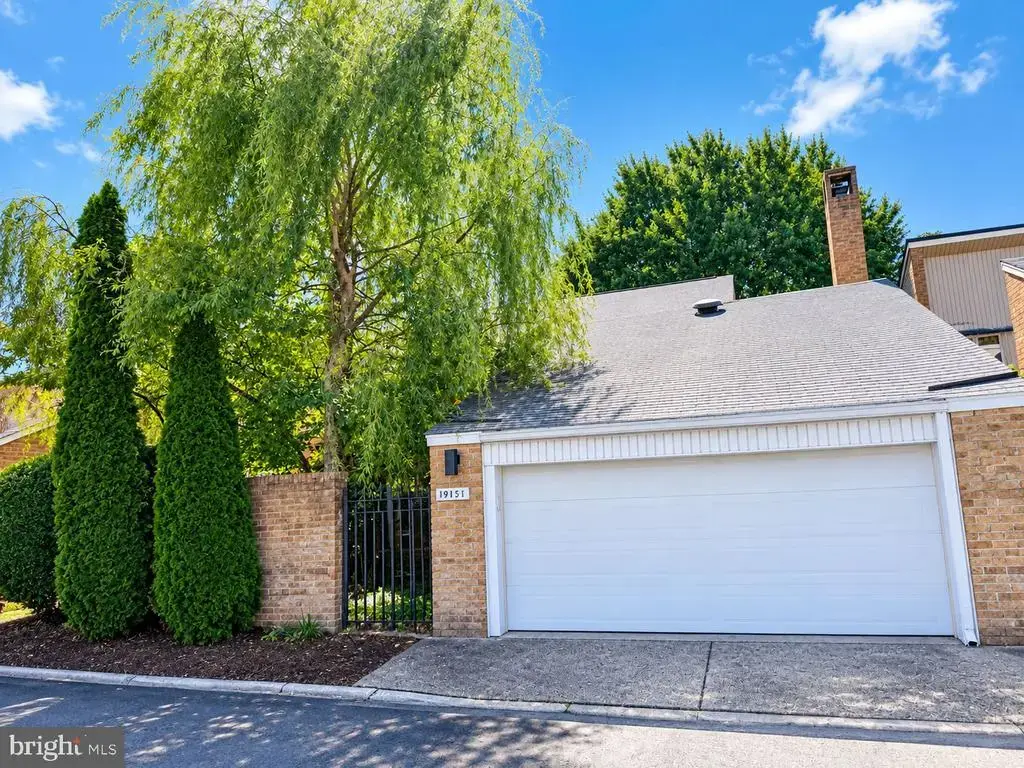 19151 Roman Way, MONTGOMERY VILLAGE