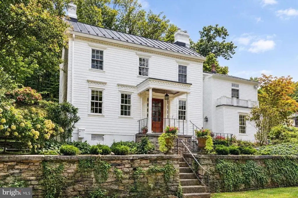 2969 River Rd, NEW HOPE