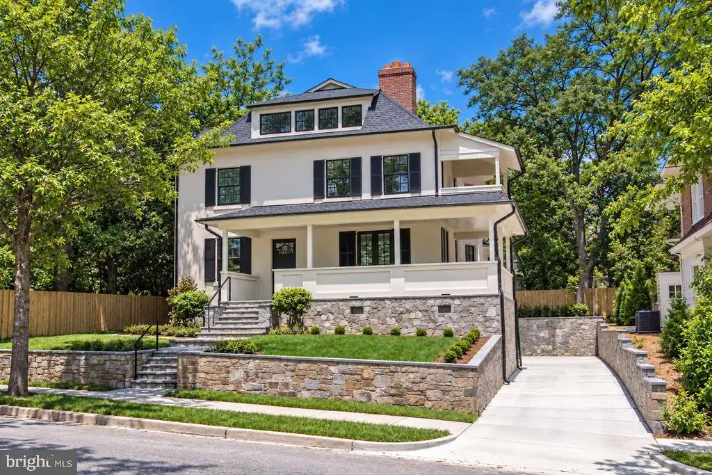 3515 Woodley Rd Nw, WASHINGTON