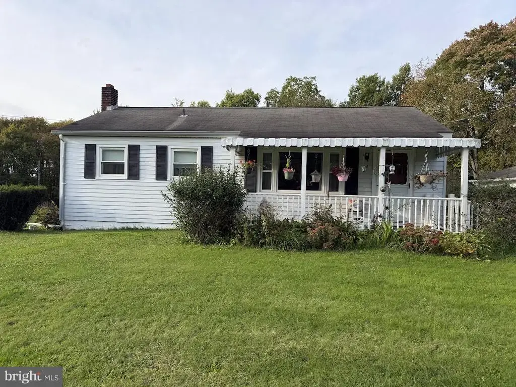 590 E Sycamore Rd E, SNOW SHOE