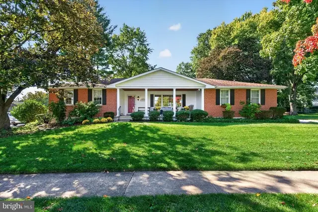 2404 Newton Rd, Wilmington