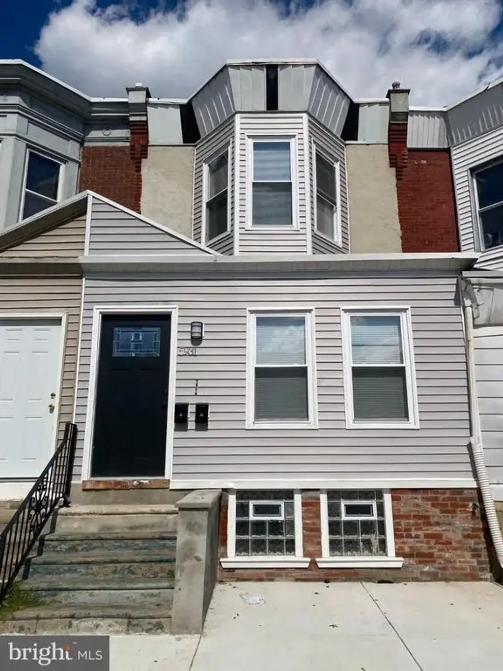 5931 Chestnut St, PHILADELPHIA
