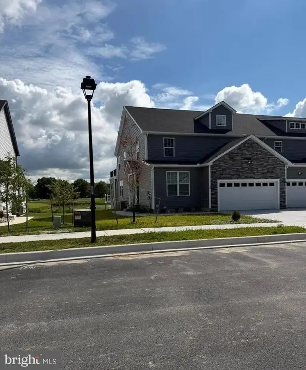 11 Valhalla Ct, DOVER