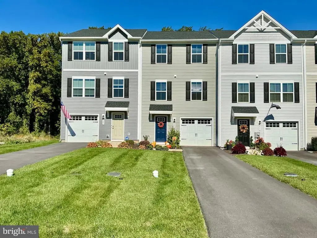 243 Hamilton Ln, COATESVILLE