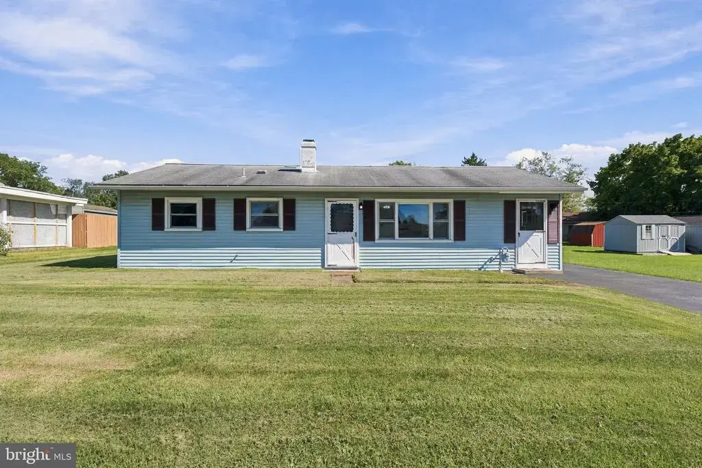2460 Dunbar Rd, YORK