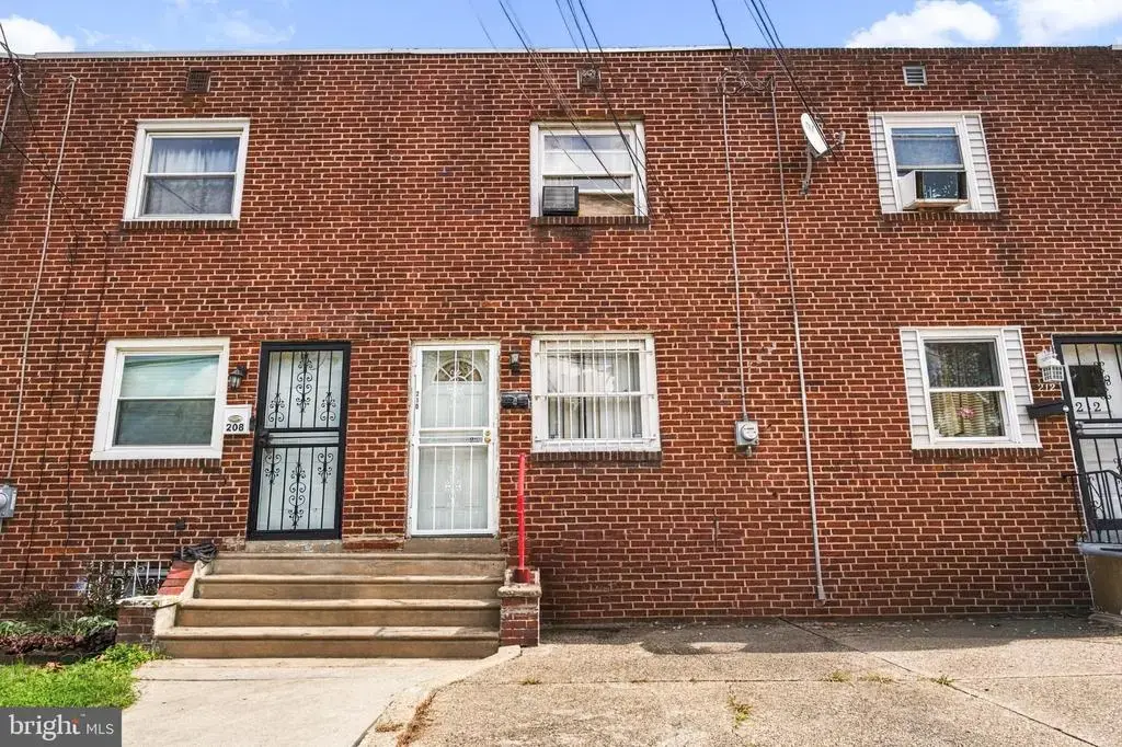210 S 36th St, CAMDEN