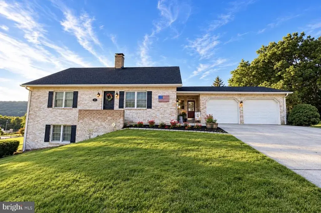37 Impala Dr, DILLSBURG